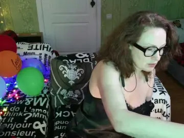 Sex Chat with MeganIris - Bongacams