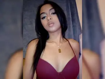 Live Sex with Lolah261 - Bongacams