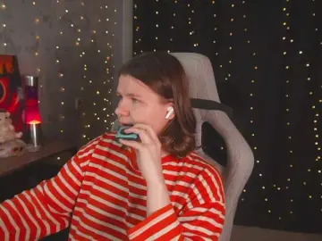 Live Sex Cam with cutesoneckaaa - Bongacams