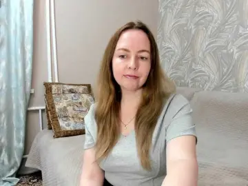 Live Sex Cam with INESSAsexi - Bongacams