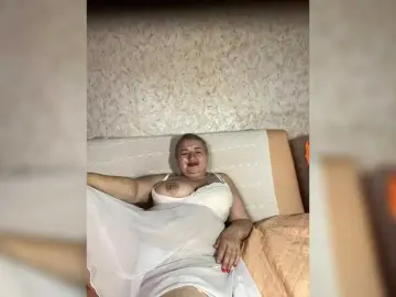 Watch Live Sex Cams with SVETIKBOMBOCHKA - Bongacams