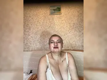 Adult Video Chat with SVETIKBOMBOCHKA - Bongacams