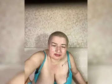 Adult Webcams with SVETIKBOMBOCHKA - Bongacams