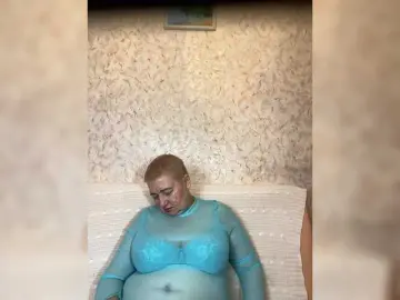 Adult Video Chat with SVETIKBOMBOCHKA - Bongacams