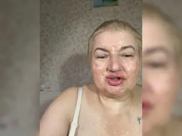 Adult Webcam with SVETIKBOMBOCHKA - Bongacams