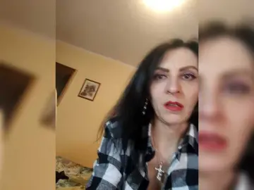 Live Sex Cam with WerewolfAlfa - Bongacams