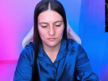 Nude Webcam with Saskyaajohnson - Bongacams