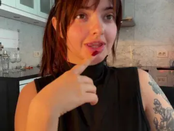 Sex Cam with Crystalnova - Bongacams