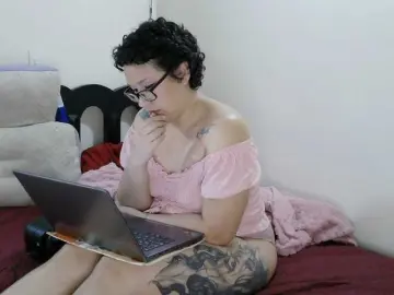 Best live sex cam show with onlyLuxas23 - Bongacams