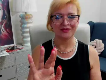 Live Sex with LunaFantasy - Bongacams