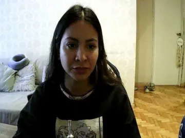 Nude Webcam with valenseleni96 - Bongacams