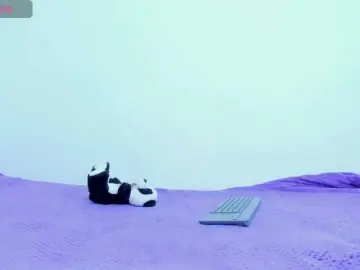 Nude Webcam with emilyrouss - Bongacams