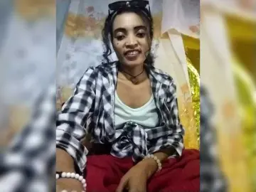 Live Sex Cam with Shanya12 - Bongacams