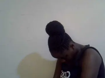 Live Sex Cam with Sweet-diva - Bongacams