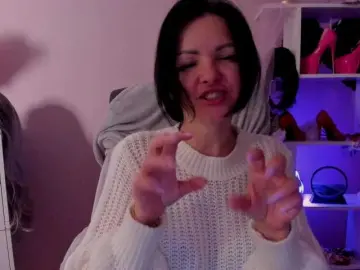 Sex Chat with Mollybrunett - Bongacams