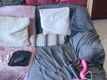 Best live sex cam show with DENERYS - Bongacams