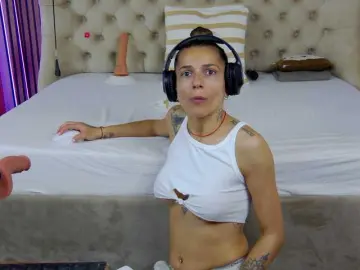 Best live sex cam show with TastyShow - Bongacams