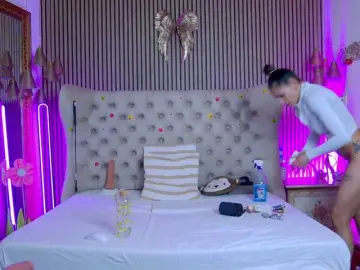 Private Sex Chat with TastyShow - Bongacams