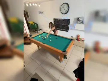 Watch Live Sex Cams with BigTwiXXX - Bongacams
