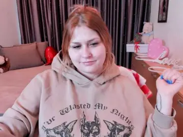 Best live sex cam show with WhisperOfSiren - Bongacams