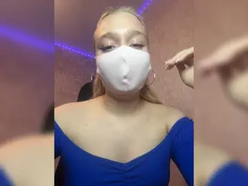 Nude Webcam with KiraBlin - Bongacams