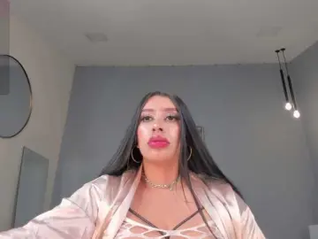 Live Sex Cam with LeahLombardi - Bongacams