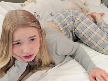 Adult Webcams with MeowMia - Bongacams