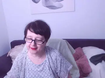 Live Sex Cam with ChristaRose - Bongacams