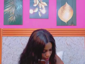 Sex Chat with kinkyandsavage - Bongacams