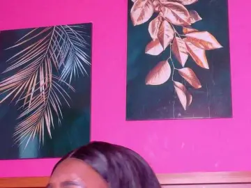 Live Porn with kinkyandsavage - Bongacams