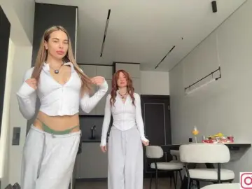 Live Porn with diffgirls1-1 - Bongacams