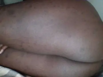 Best live sex cam show with Chocolate-saucy - Bongacams