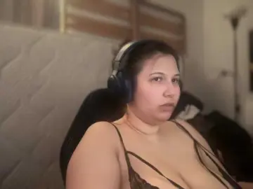 Sex Cam with Minettesexy24 - Bongacams