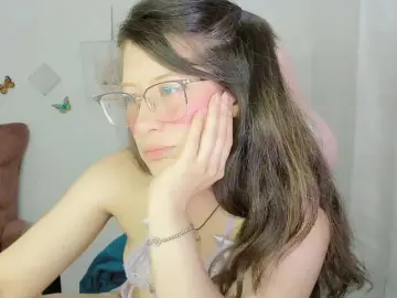 Watch Live Sex Cams with ZooeyBelair - Bongacams