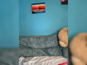 Watch Live Sex Cams with Magic-Alice - Bongacams