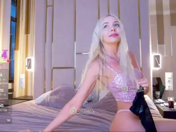 Sex Cam with WhiteGirl-one - Bongacams