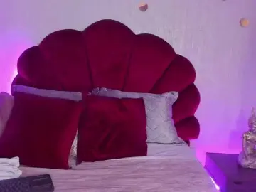 Live Sex Cam with AndreaPink - Bongacams