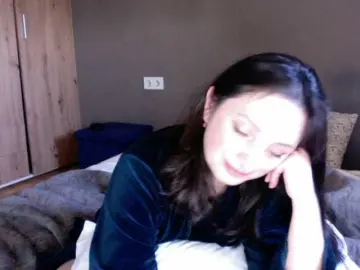 Best live sex cam show with Succubus13 - Bongacams