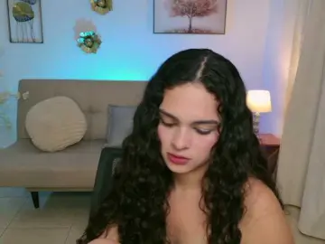 Watch Live Sex Cams with MaraVelvett- - Bongacams