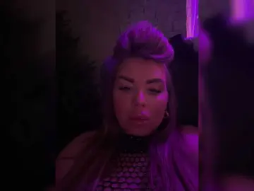 Sex Chat with VictoriaDiamo - Bongacams