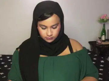 Nude Webcam with maryamyamal - Bongacams