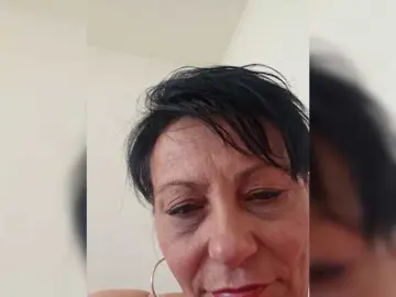 Live Sex Cam with Jessica69 - Bongacams