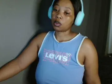 Sex Chat with RedMiss - Bongacams