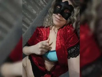 Private Sex Chat with MonaLyss - Bongacams