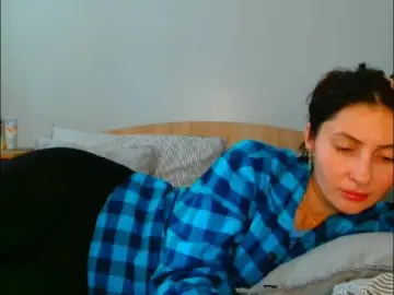 Sex Cam with Irina9793 - Bongacams