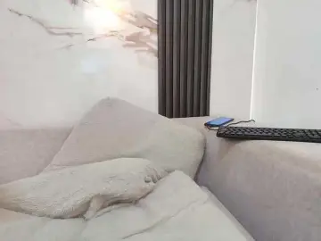 Sex Cam with MelaniePatton - Bongacams