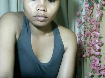 Live Sex with Pussy01lips - Bongacams