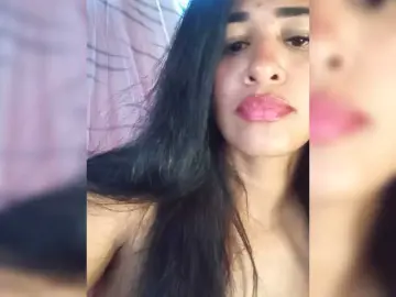 Private Sex Chat with Letty33 - Bongacams