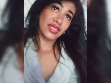 Free Live Porn with Letty33 - Bongacams