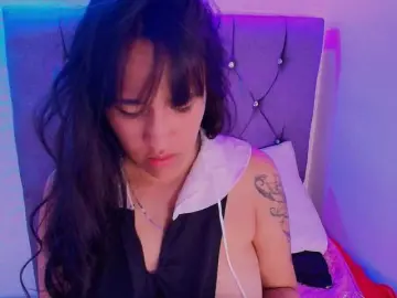 Nude Webcam with andrea-lovely1 - Bongacams